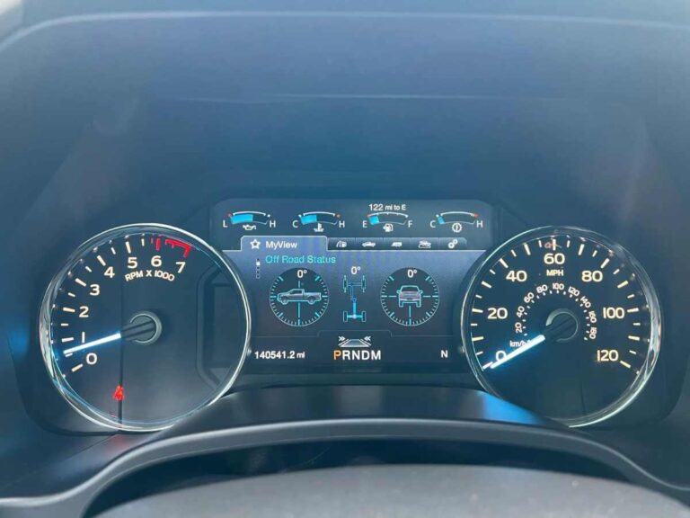 2018-ford-f-150-lariat-b39581 (14)