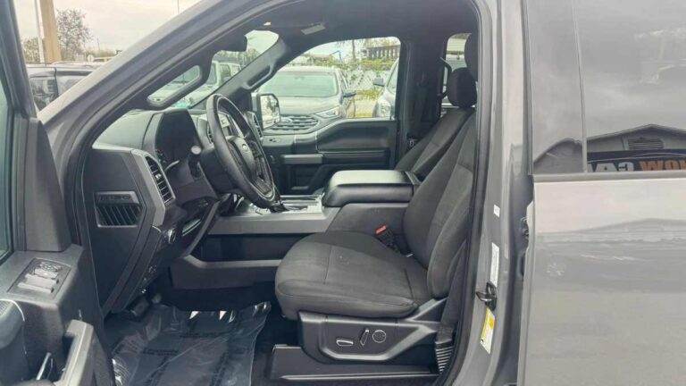 2018-ford-f150-xlt-gray-b27070 (9)