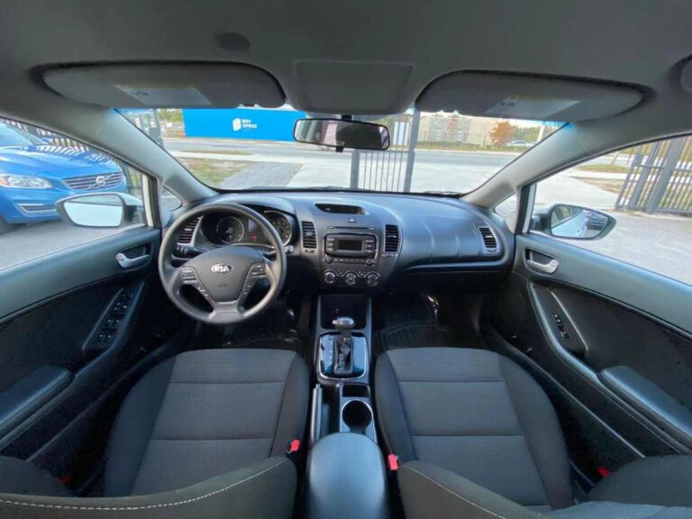 2018-kia-forte-lx-239875 (11)