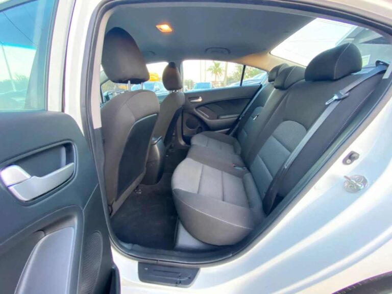 2018-kia-forte-lx-239875 (6)