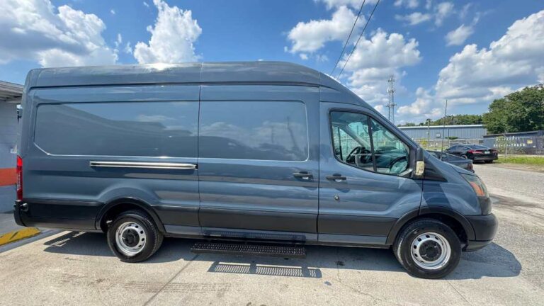 2019-ford-transit-250-b17518 (6)