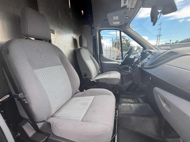 2019-ford-transit-250-b33322 (10)