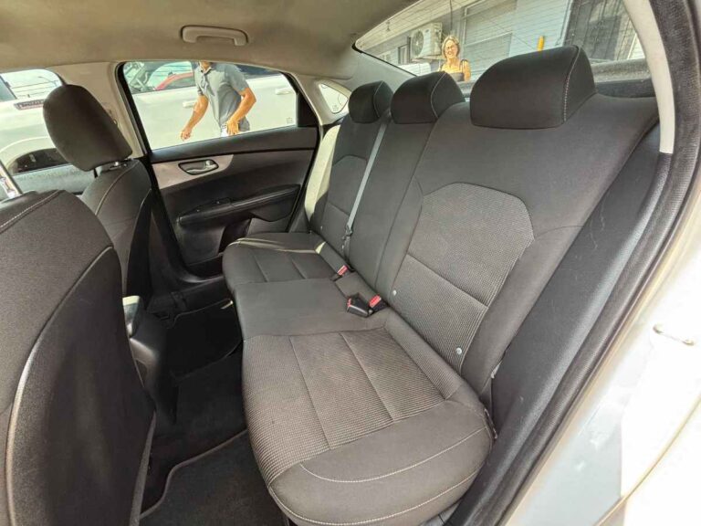 2019-kia-fort-lxs-2019-silver-031977 (11)