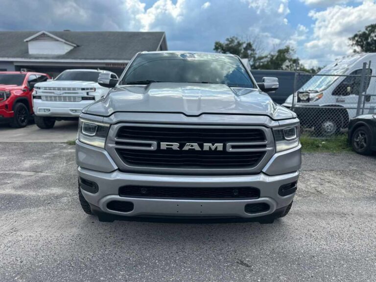 2019-ram-1500-big-horn-586943 (1)