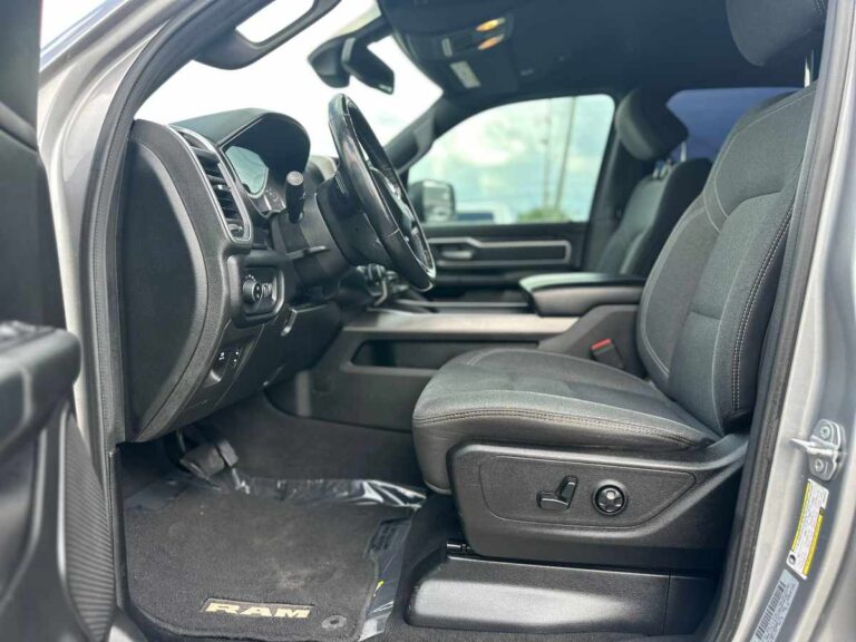 2019-ram-1500-big-horn-586943 (17)