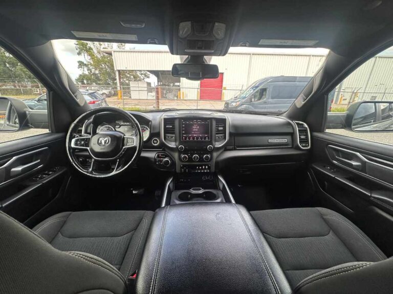 2019-ram-1500-big-horn-586943 (24)