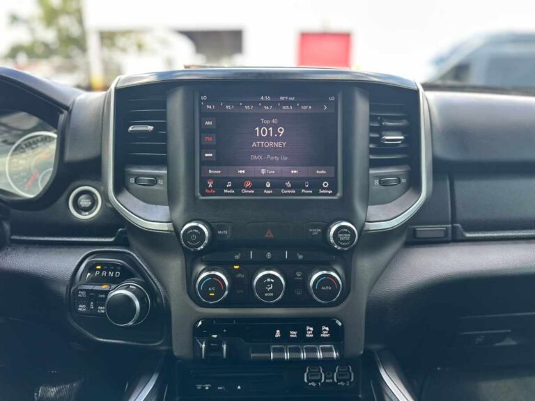 2019-ram-1500-big-horn-586943 (29)