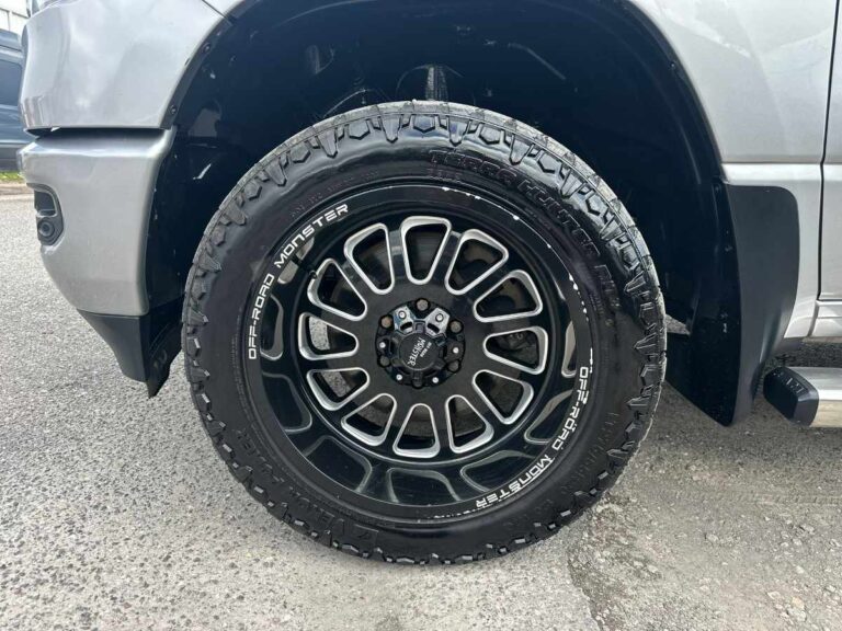 2019-ram-1500-big-horn-586943 (6)