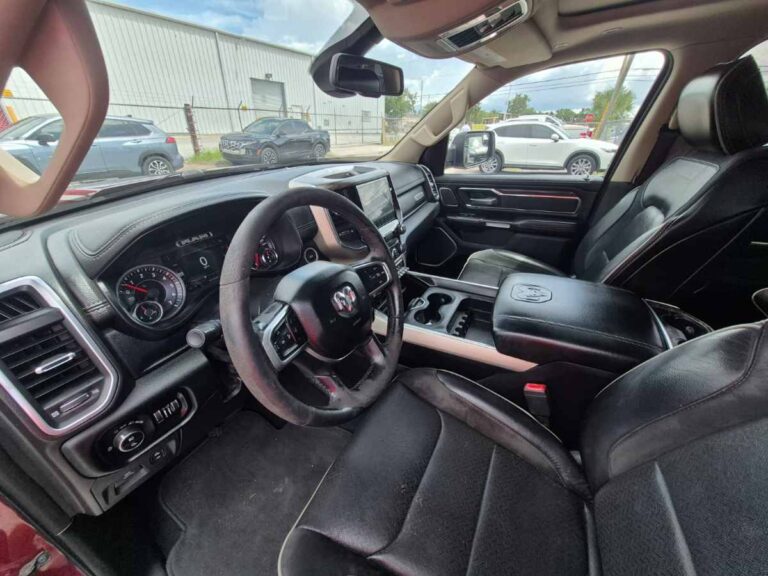 2019-ram-1500-laramie-676168 (12)