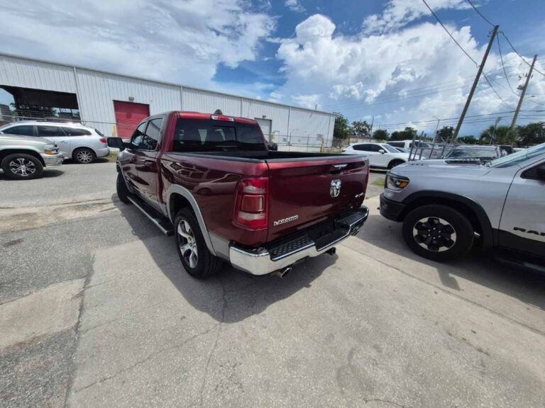 2019-ram-1500-laramie-676168 (5)