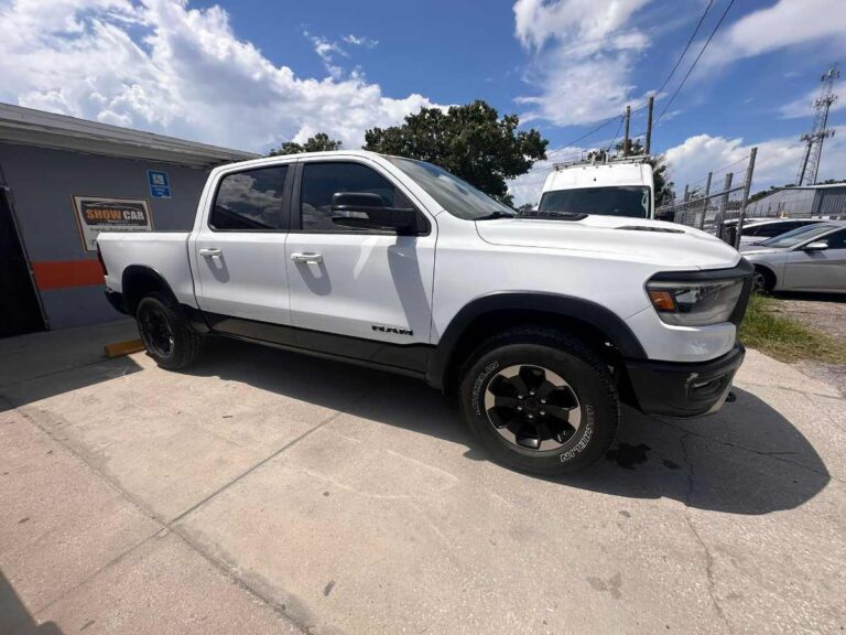 2019-ram-1500-rebel-branco-876880 (9)