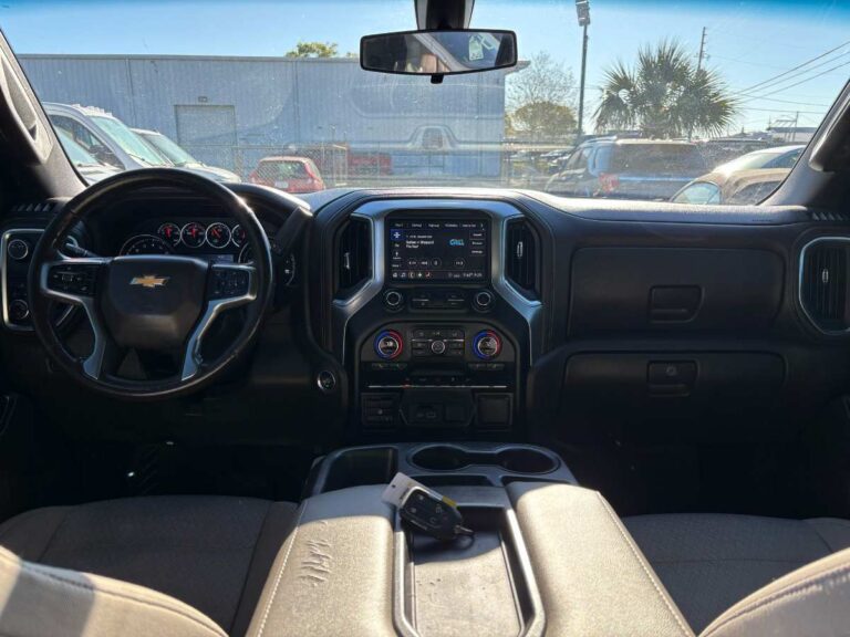 2020-chevrolet-silverado-1500-lt-130606-preto (20)