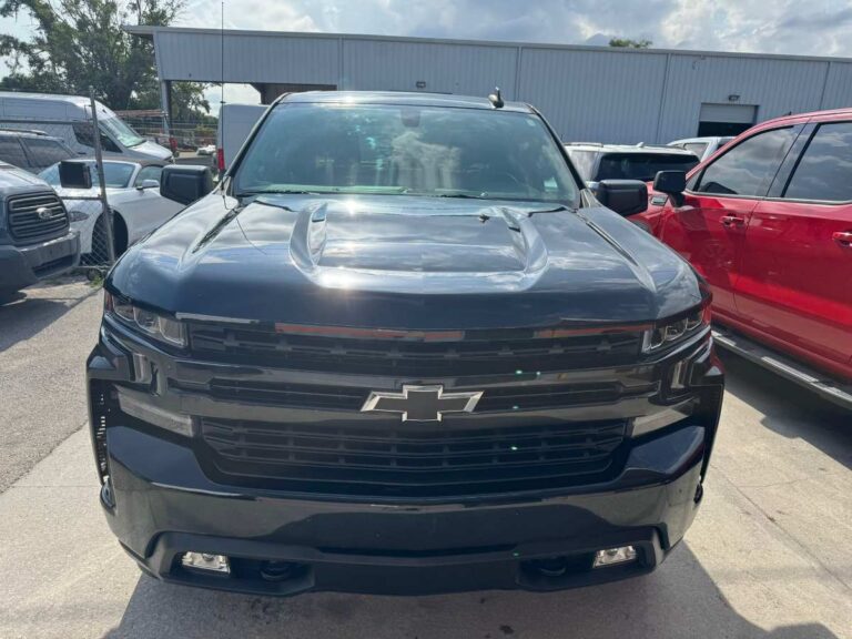 2020-chevrolet-silverado1500 preto-378463 (2)