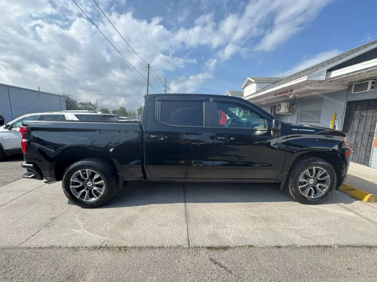 2020-chevrolet-silverado1500 preto-378463 (7)