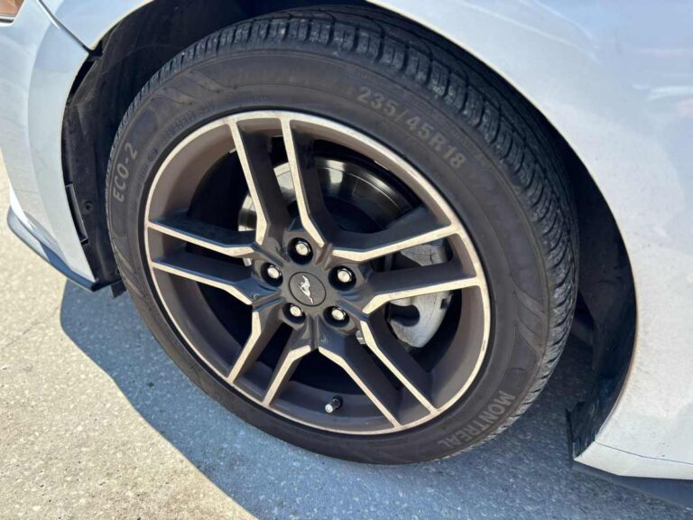 2020-ford-mustang-ecoboost-premium-branco-101660 (11)