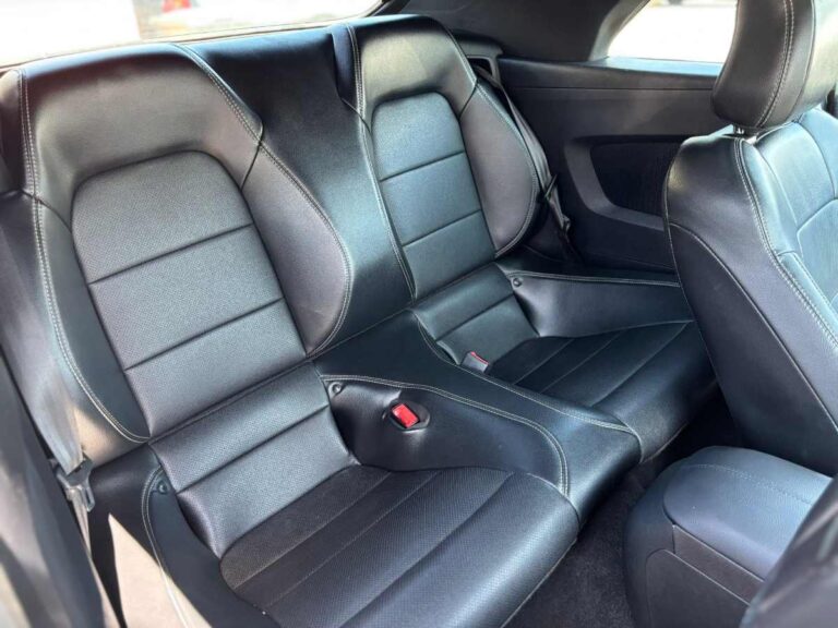 2020-ford-mustang-ecoboost-premium-branco-101660 (12)