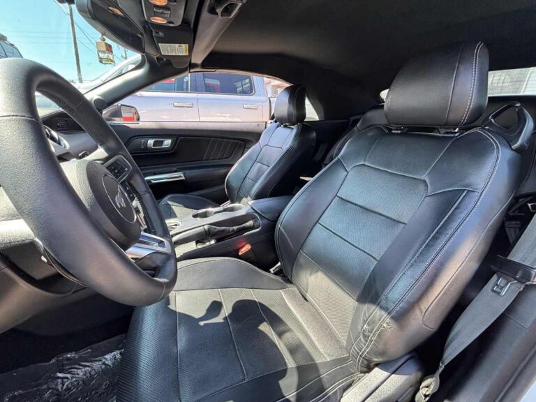 2020-ford-mustang-ecoboost-premium-branco-101660 (17)