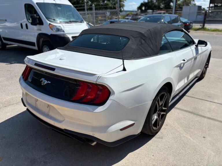 2020-ford-mustang-ecoboost-premium-branco-101660 (7)