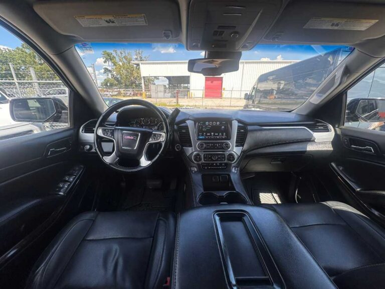 2020-gmc-yukon-slt-preto-271724 (21)