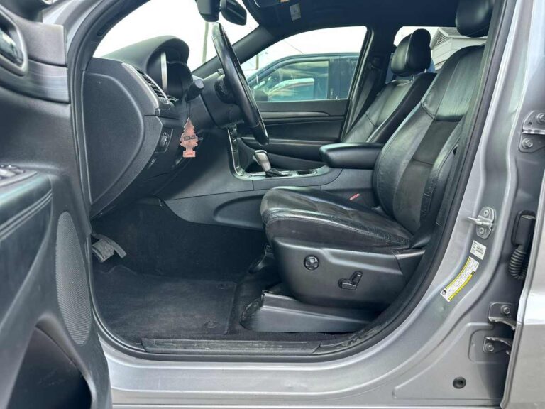 2020-jeep-grand-cherokee-2020-245023 (12)