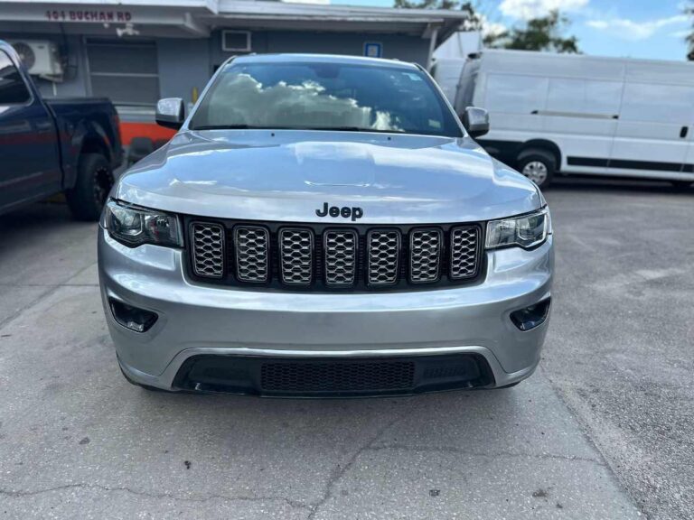 2020-jeep-grand-cherokee-2020-245023 (2)