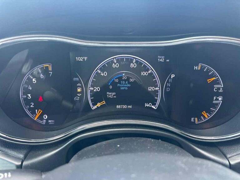 2020-jeep-grand-cherokee-2020-245023 (24)