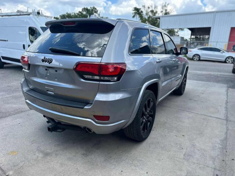 2020-jeep-grand-cherokee-2020-245023 (7)