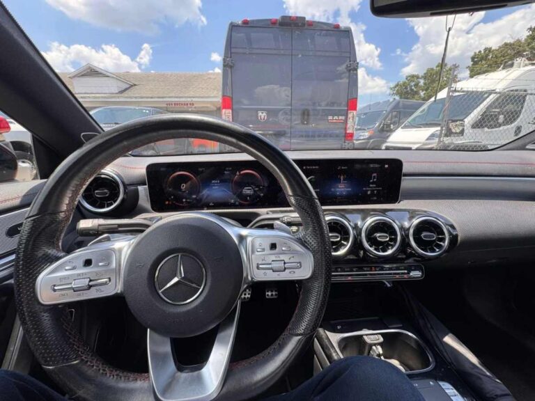 2020-mercedes-bens-cla-red-2020-059679 (8)