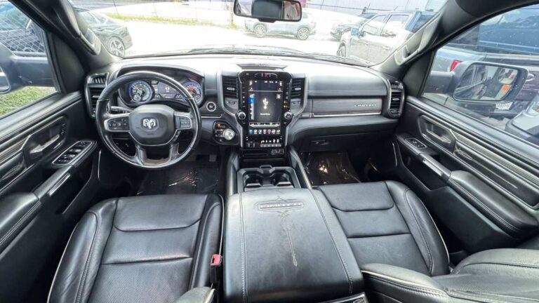2020-ram-1500-limited-preto-299426 (15)