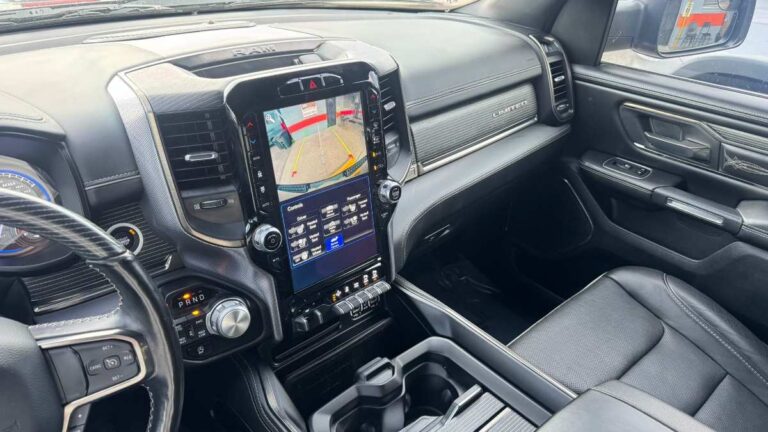 2020-ram-1500-limited-preto-299426 (17)