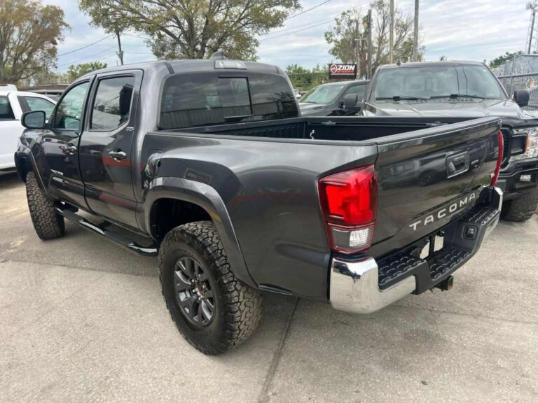 2020-toyota-tacoma-sr5-v6-117255 (2)