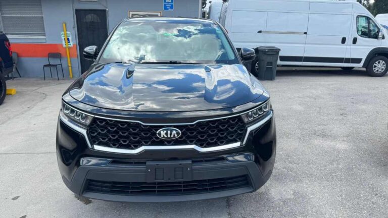 2021-kia-sorento LX-preto-044345) (4)