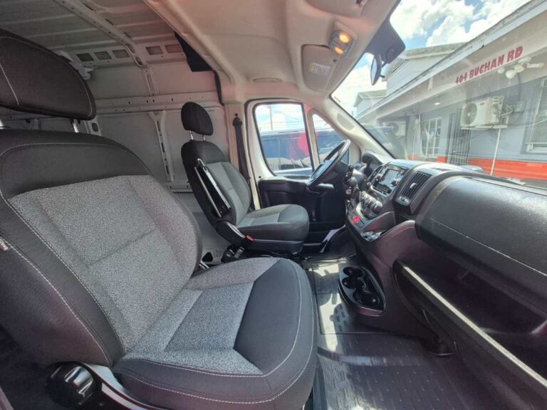 2021-tam-promaster-2500-branco-570057 (13)