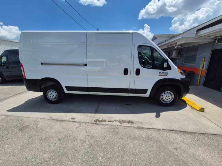 2021-tam-promaster-2500-branco-570057 (7)