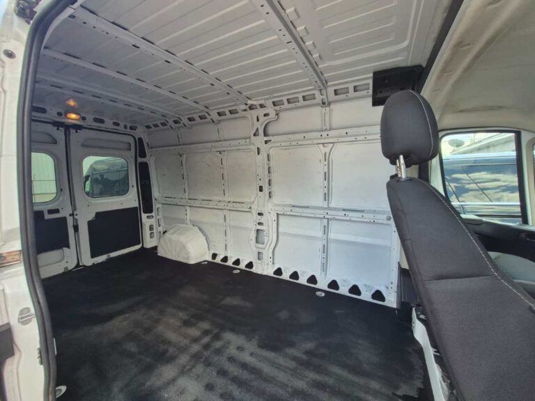 2021-tam-promaster-2500-branco-570057 (9)