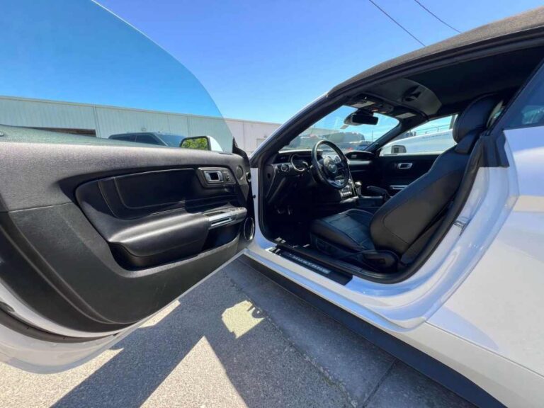 2022-ford-mustang-branco-120831 (14)