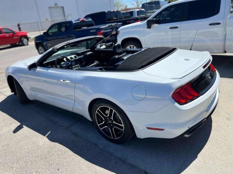 2022-ford-mustang-branco-120831 (7)