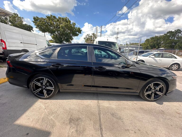 2023 honda-accord-hybrid-sport-preto-015648 (10)