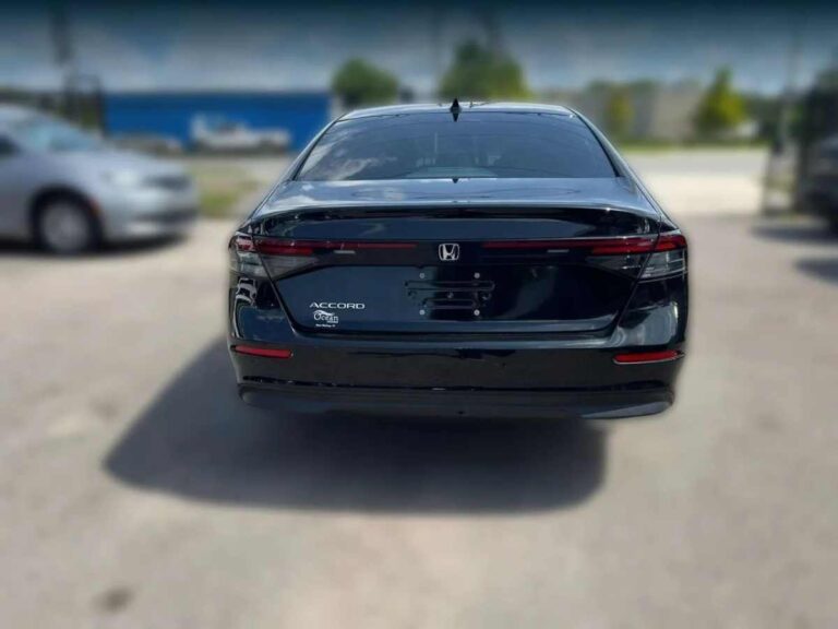 2023-honda-accord-lx-black-008203 (10)