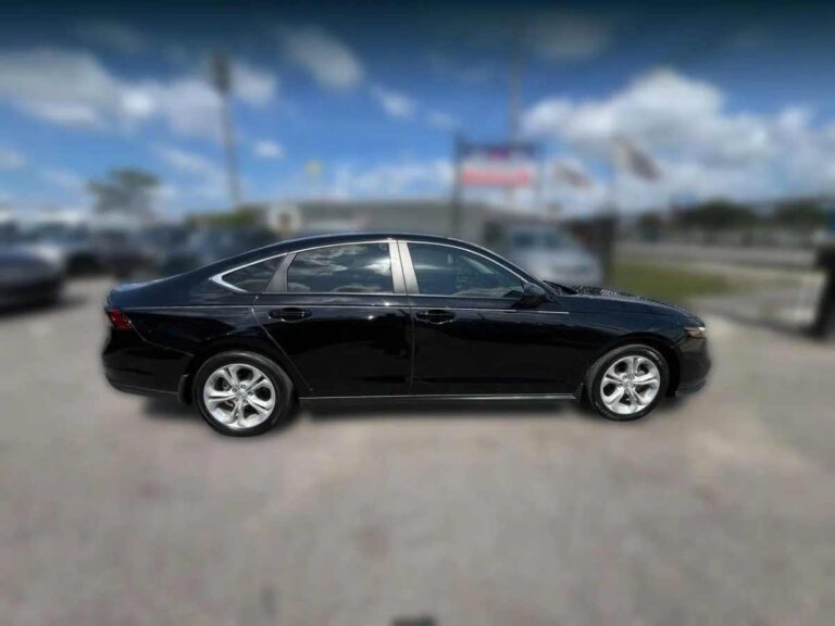2023-honda-accord-lx-black-008203 (3)