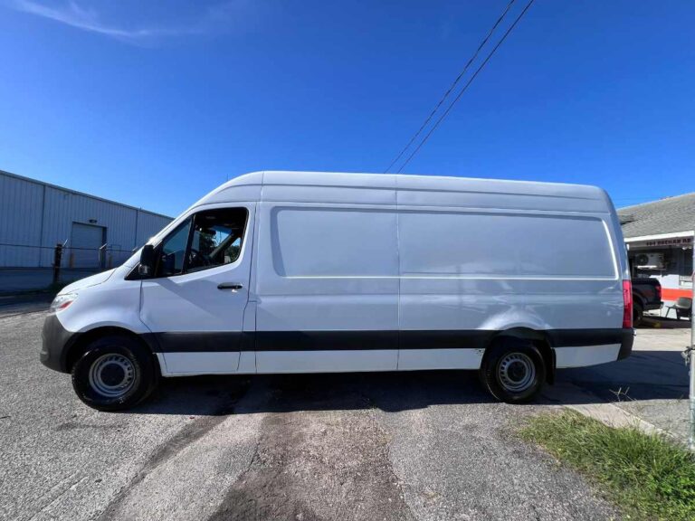 2023-mercedes-benz-sprinter-2500-branco-158434 (12)