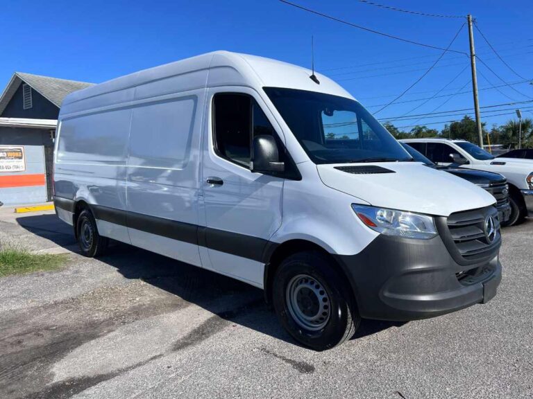 2023-mercedes-benz-sprinter-2500-branco-158434 (13)