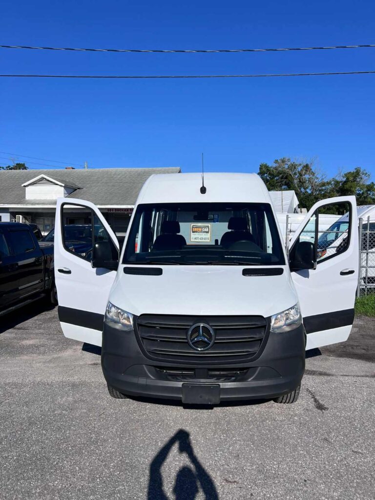 2023-mercedes-benz-sprinter-2500-branco-158434 (3)