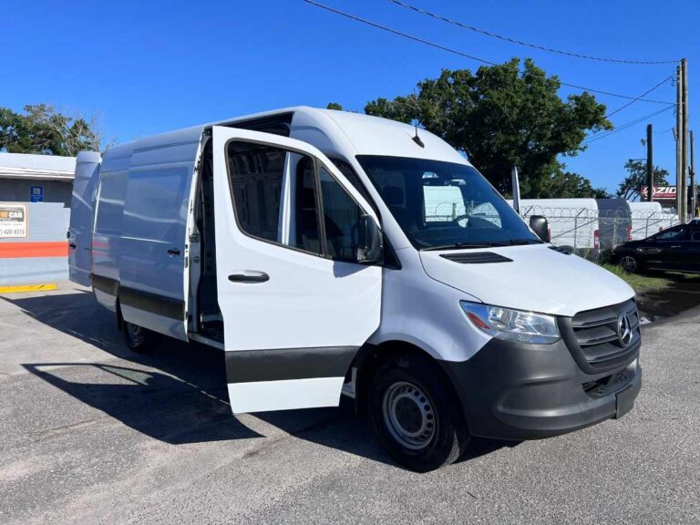 2023-mercedes-benz-sprinter-2500-branco-158434 (4)