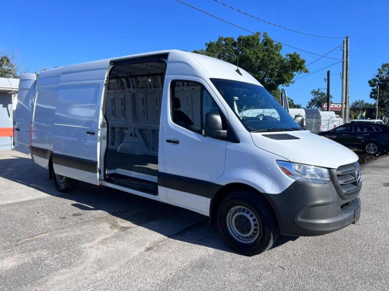 2023-mercedes-benz-sprinter-2500-branco-158434 (5)