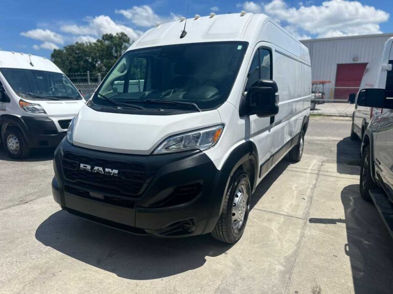 2023-ram-promaster-3500-159-wb-branco-543-547) (1)