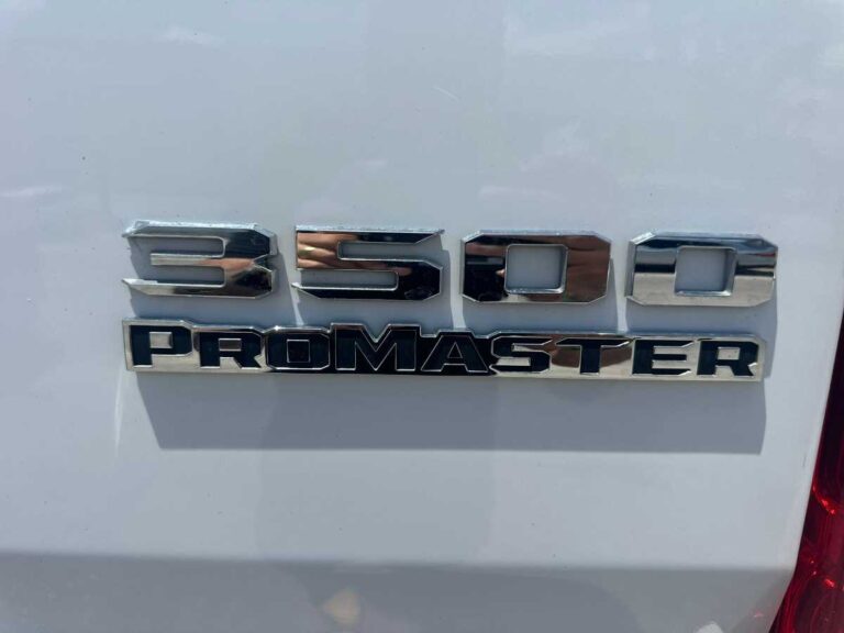 2023-ram-promaster-3500-159-wb-branco-543-547) (9)