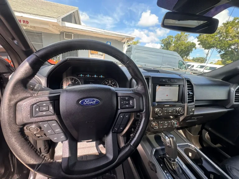 ford-f-150-xlt-2019-preto-c86615 (10)