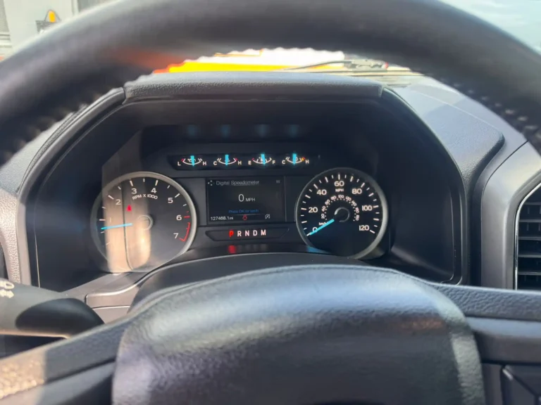 ford-f-150-xlt-2019-preto-c86615 (12)