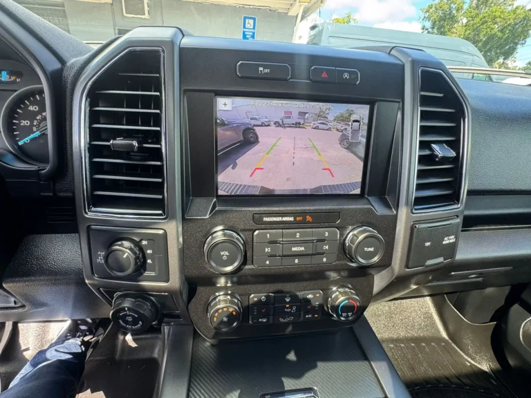 ford-f-150-xlt-2019-preto-c86615 (9)